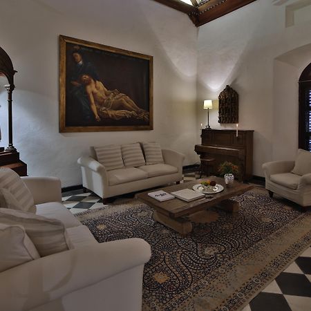 ホテル ブティック カーサ デル アルゾビスパード Cartagena エクステリア 写真